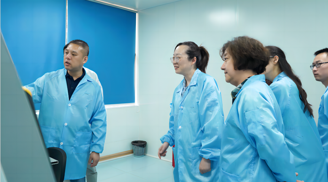 湖北省市场监督管理局、湖北省计量测试技术研究院领导一行到访创芯检测实验室交流合作 湖北省市场监督管理局、湖北省计量测试技术研究院领导一行到访创芯检测实验室交流合作