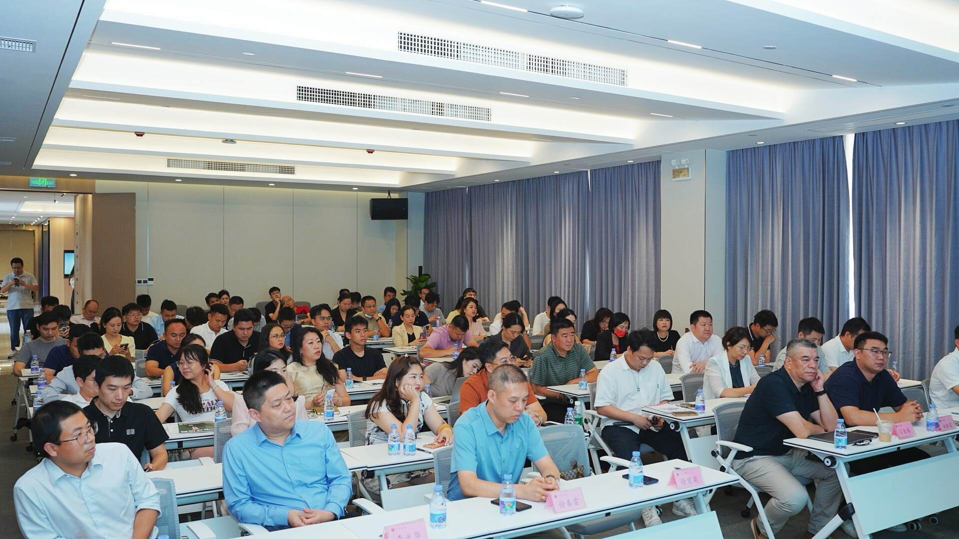 图片_副本.jpg 图片_副本.jpg